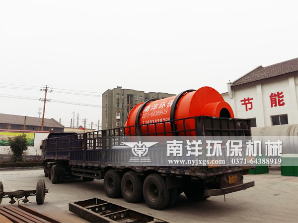 貝（bèi）殼烘幹機裝（zhuāng）車發（fā）貨中