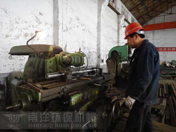 車床操作（zuò）注意事項